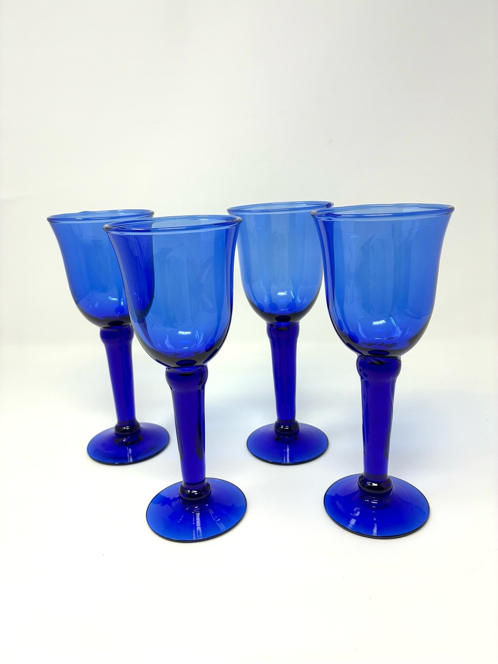 Set Of 4 VTG Cobalt Blue Hand Blown Glass Wine Goblet Tall Solid Stem MCM 7.5”